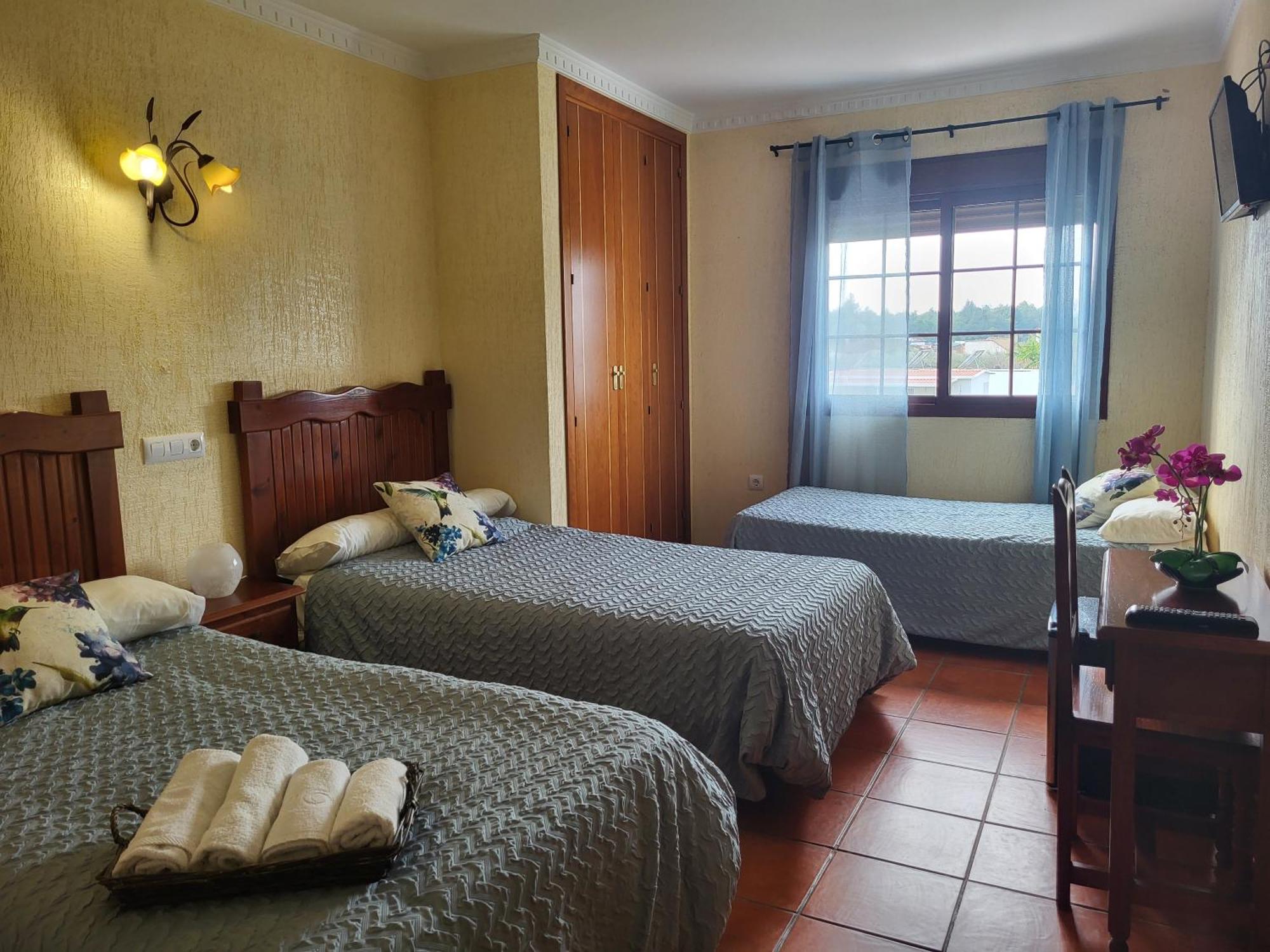 Hostal Rural La Plata Parking Incluido أركوس ديلا فرونتيرا المظهر الخارجي الصورة