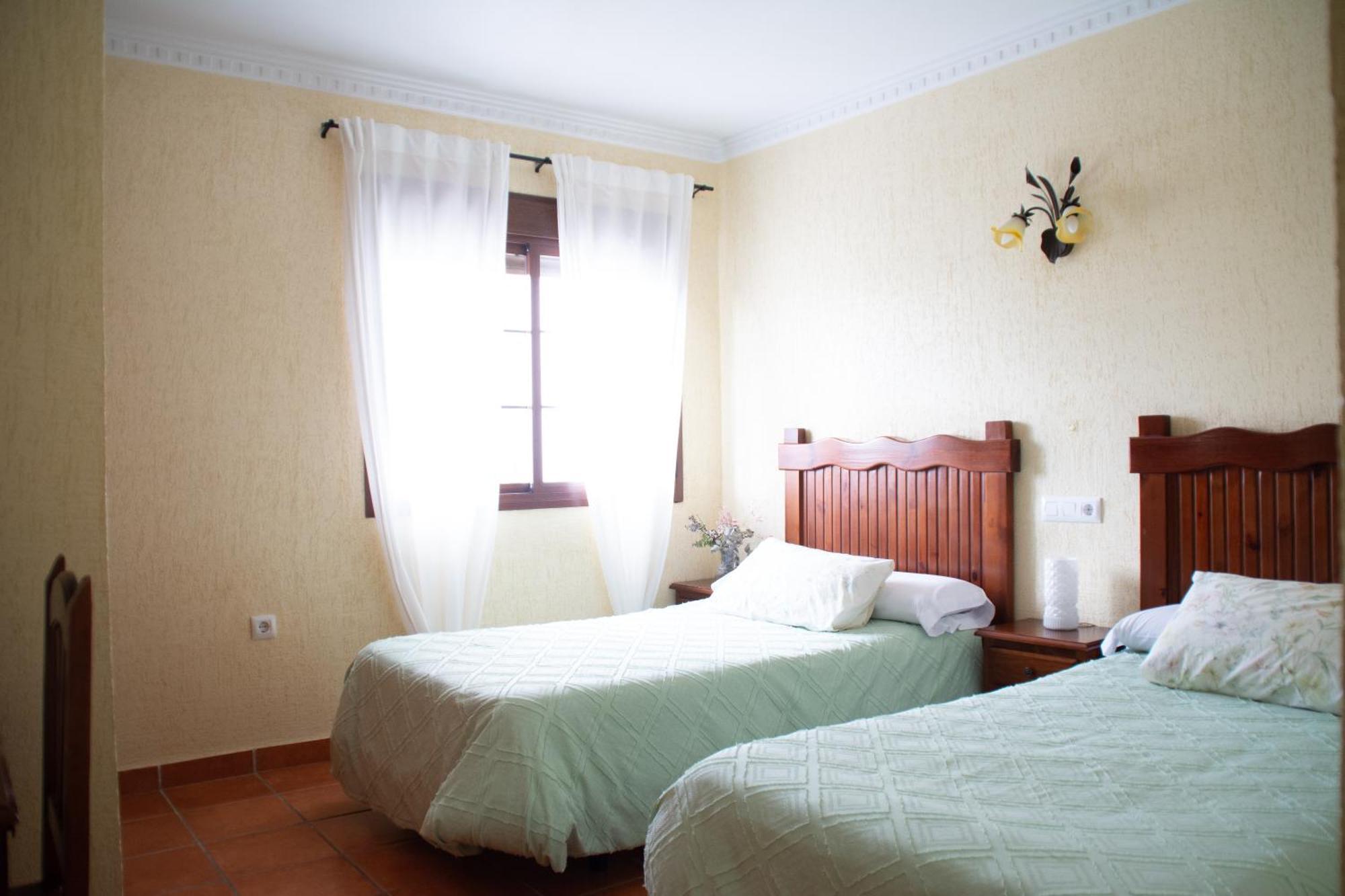 Hostal Rural La Plata Parking Incluido أركوس ديلا فرونتيرا المظهر الخارجي الصورة