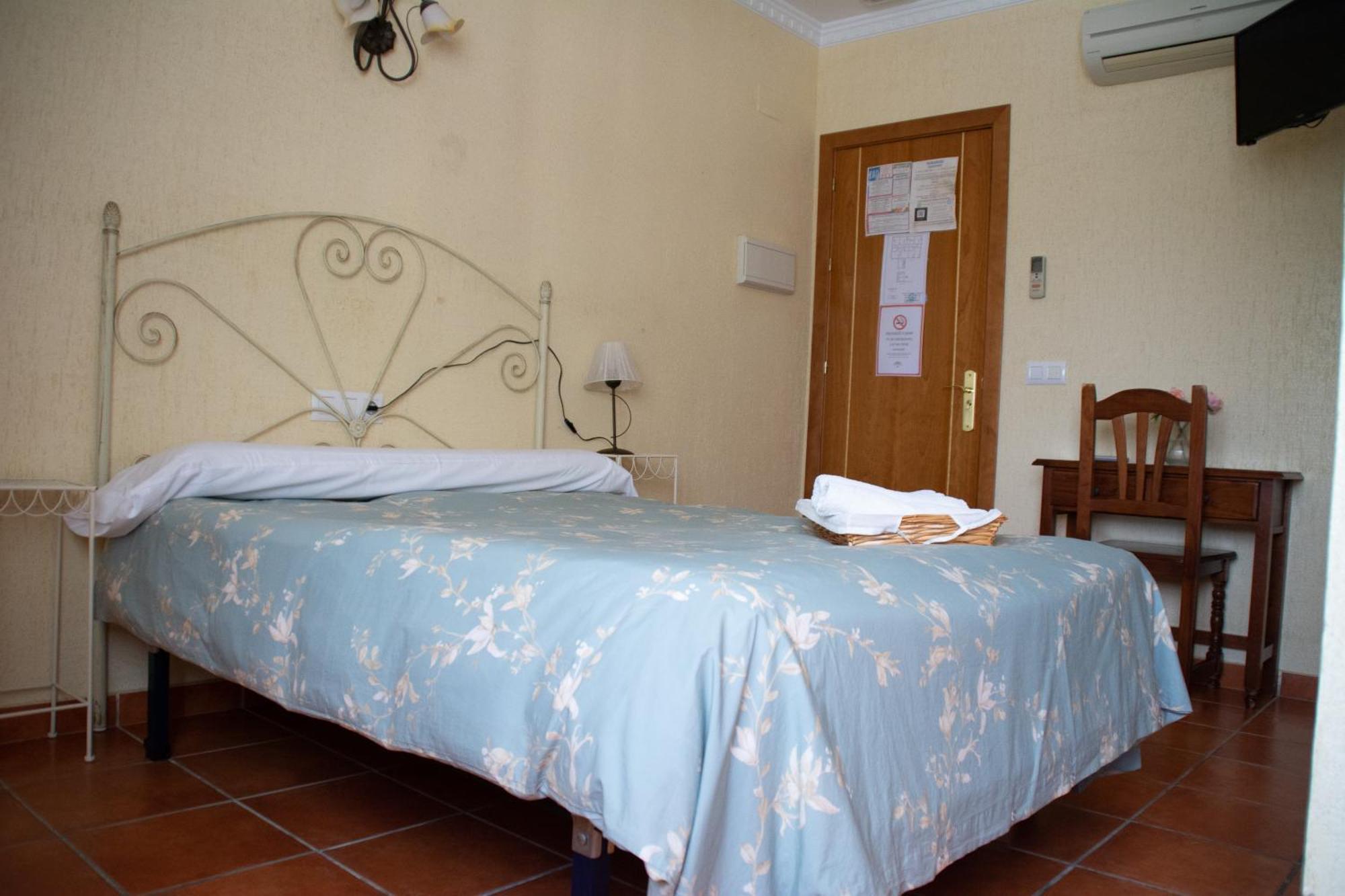Hostal Rural La Plata Parking Incluido أركوس ديلا فرونتيرا المظهر الخارجي الصورة